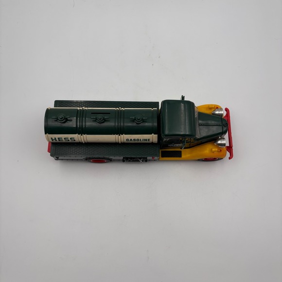 1935 HESS Gasoline Tanker Truck Toy Bank Vintage Diecast Replica - Picture 4 of 12
